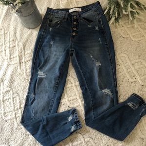 Kan can size 25. Worn once fit too tight. 30.00